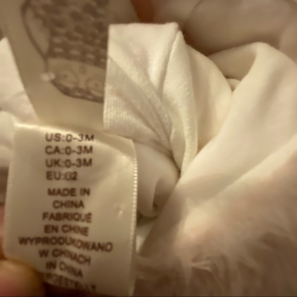 Bunny Bunting/Snowsuit Size 0-3 Months - Picture 6 of 6